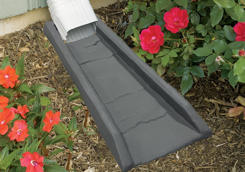 UHNL Grey Plastic Vinyl Splash Block for Your Home Protect Building Foundation as well as Surrounding Landscape